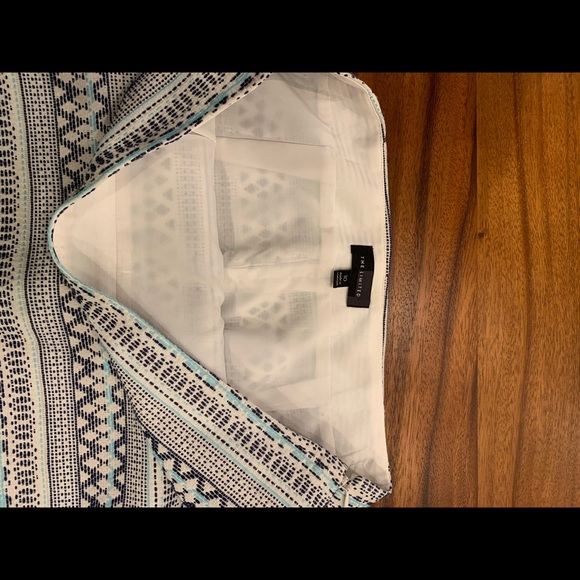 Limited Pencil Skirt - Picture 2 of 4